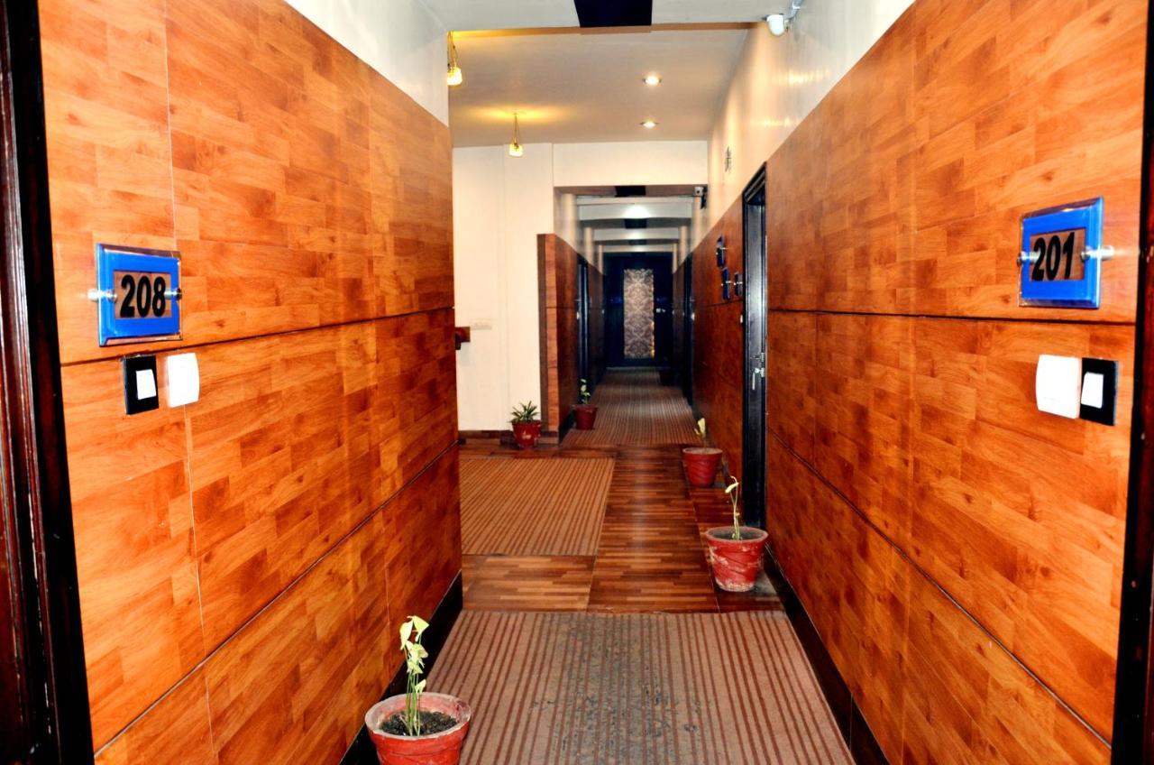 Hotel B.R. Inn Panipat Exterior photo